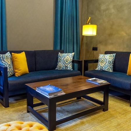 Cinnamon Tan Boutique Hotel Negombo Exteriör bild