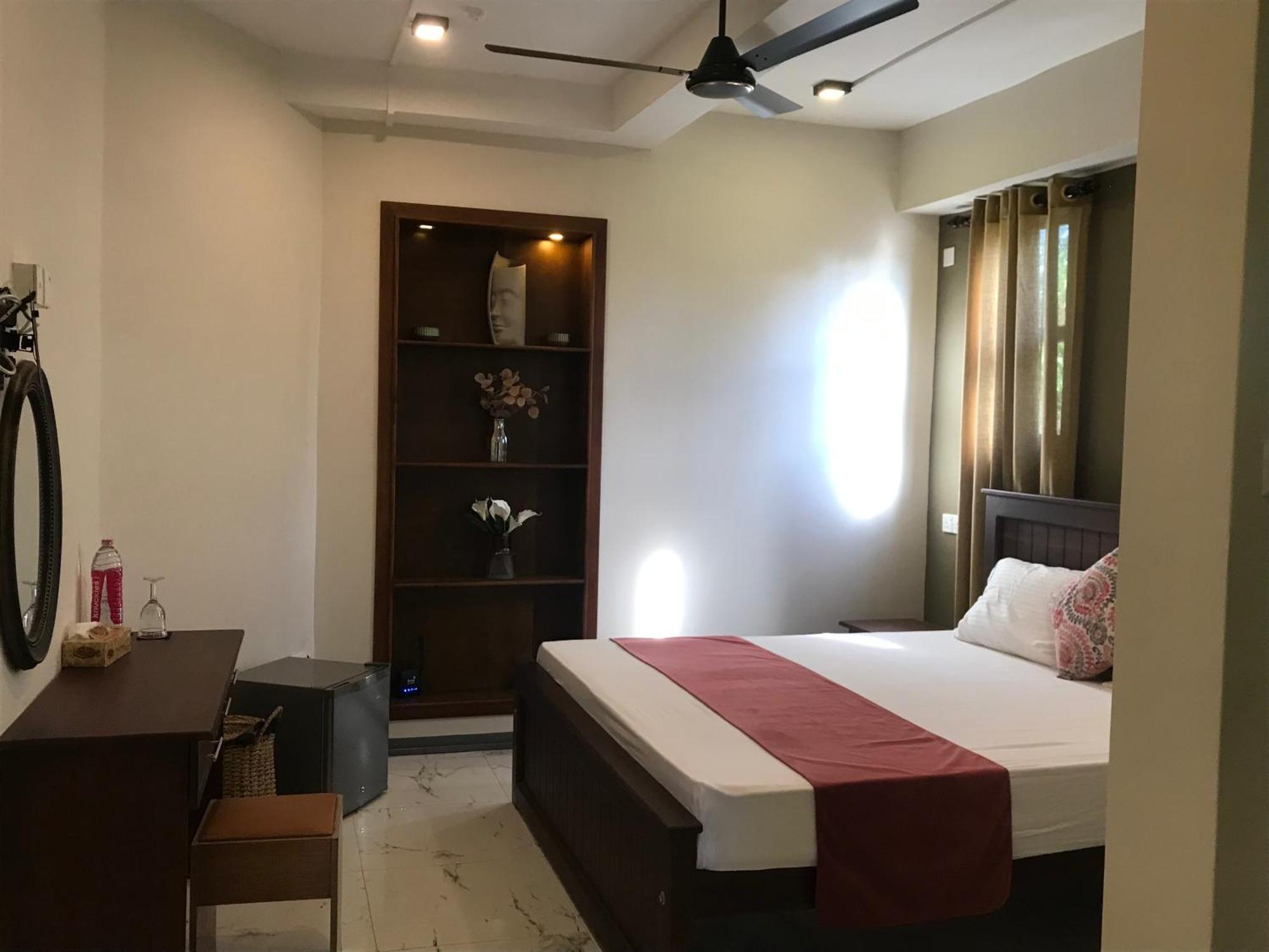 Cinnamon Tan Boutique Hotel Negombo Exteriör bild
